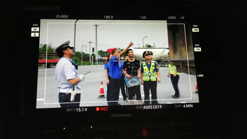 都兰县TVC拍摄：用专业镜头助力品牌曝光，让广告触达更多目标用户！