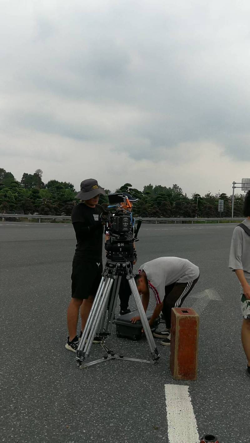 都兰县TVC拍摄公司：唤醒集体记忆，构建跨代际沟通桥梁